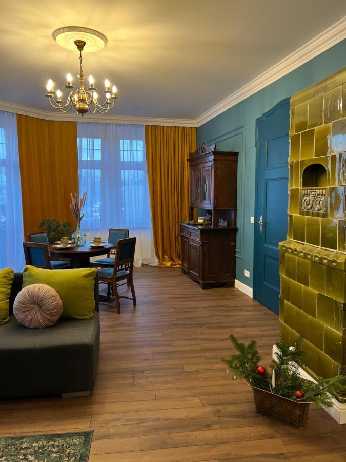 Apartament Baron ***** Еленя-Гура Экстерьер фото