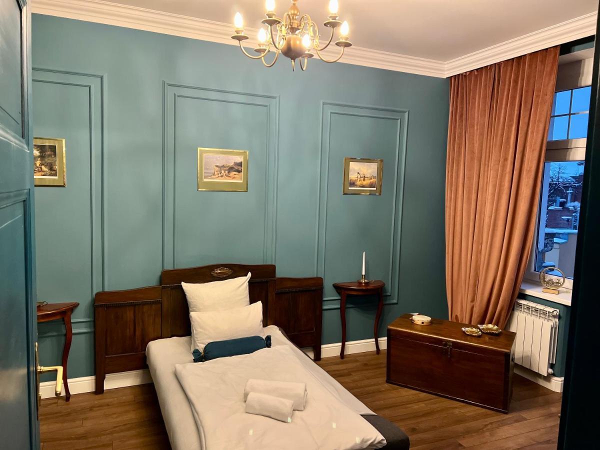 Apartament Baron ***** Еленя-Гура Экстерьер фото